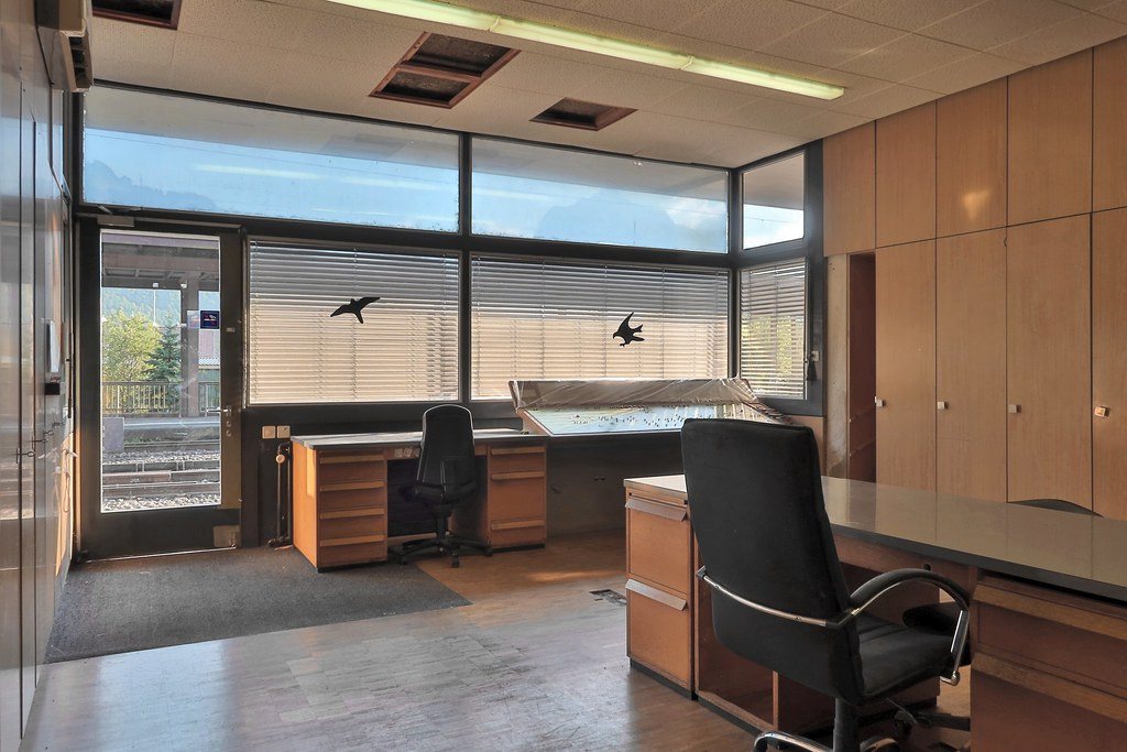 Office with a desk and chair